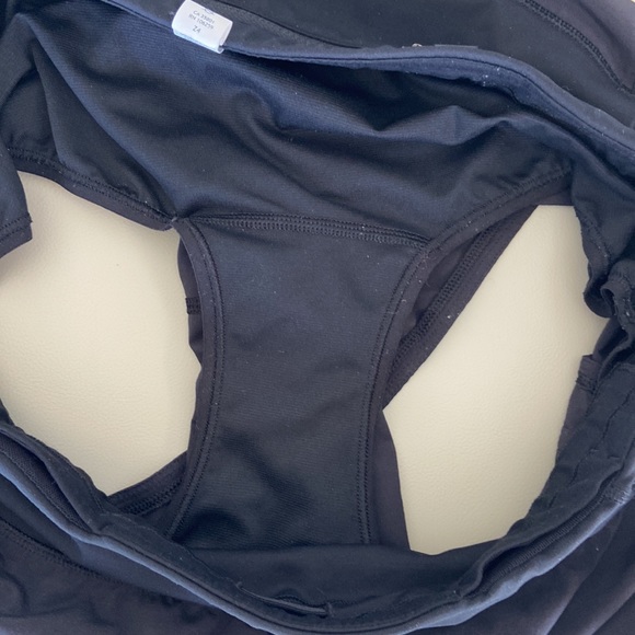 Lululemon run time shorts II - Picture 7 of 7